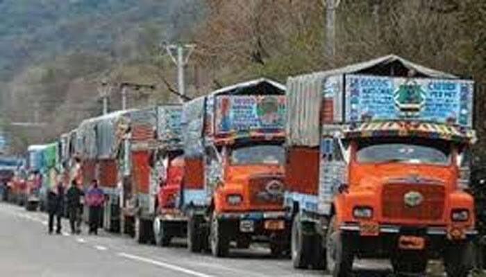 India Inc hails GST Bill passage in Lok Sabha, hopes for April 1 rollout