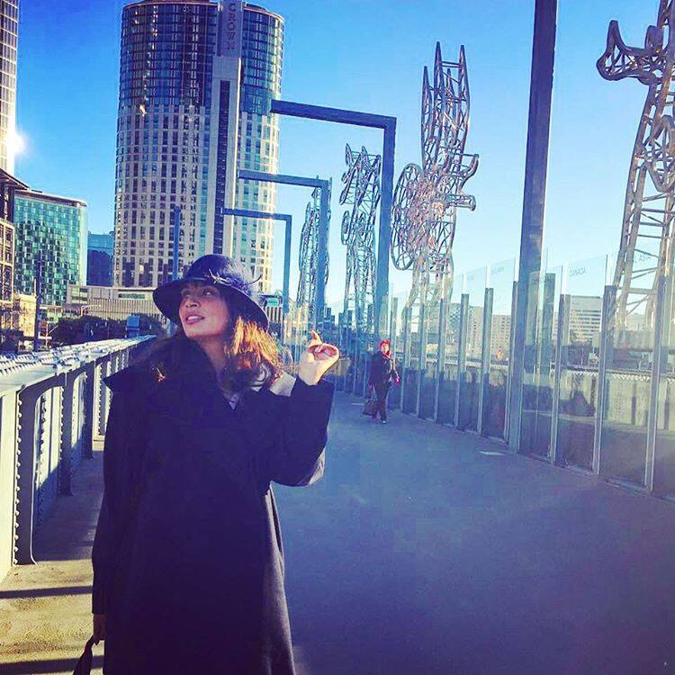 richa chadha :-Winter sunshine. सर्दी की धूप। #Melbournediaries #hathead richa chadha :-Winter sunshine. सर्दी की धूप। #Melbournediaries #hathead