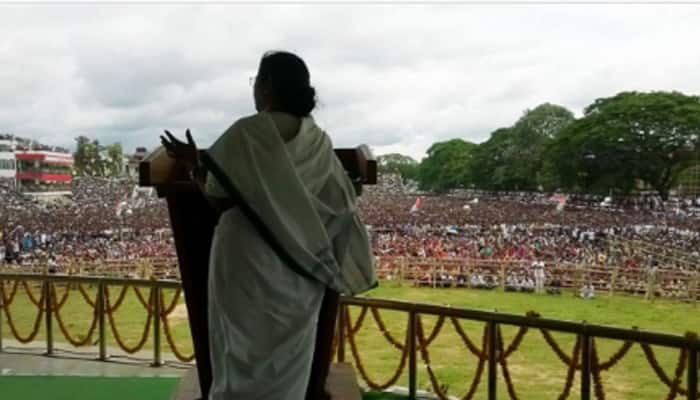 Mamata Banerjee urges people to elect &#039;Ma-Mati-Manush&#039; govt in Tripura