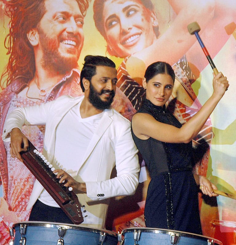 Bollywood actors Riteish Deshmukh and Nargis Fakhri during the tralior launch of their upcoming film Banjo