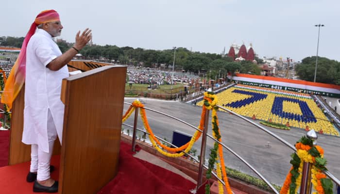 FULL VIDEO: PM Narendra Modi&#039;s speech on 70th Independence Day from Delhi&#039;s Red Fort - WATCH