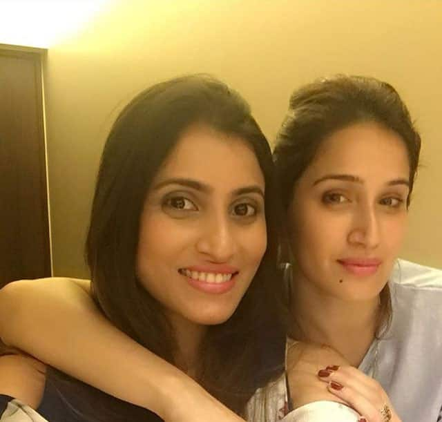 sagarika ghatge :- My Beauteous Beaut #myrock #iloveyou @ritikasp