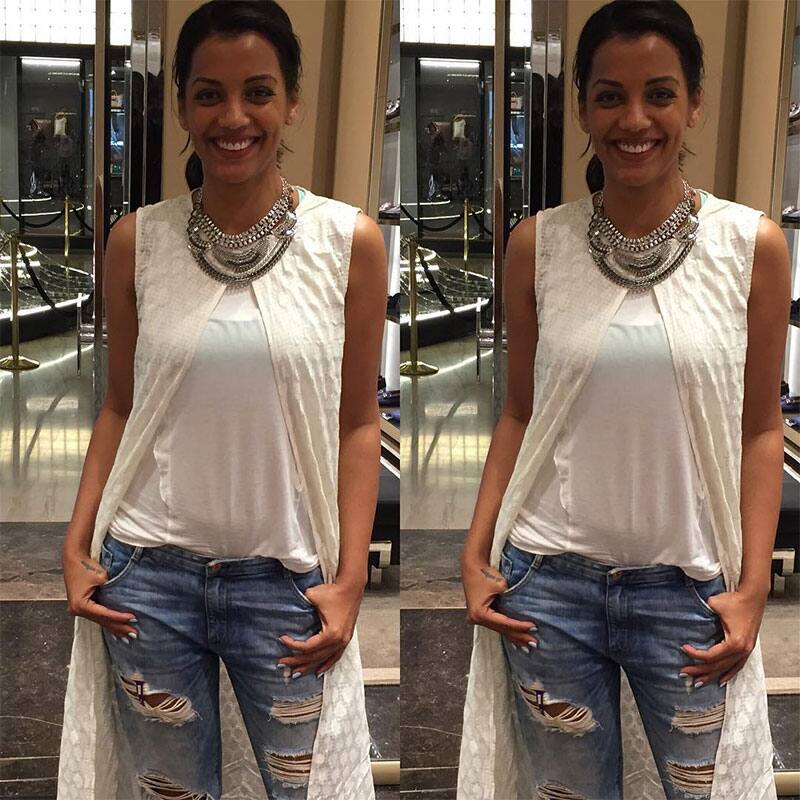 mugdha godse :- Shopping and clicking