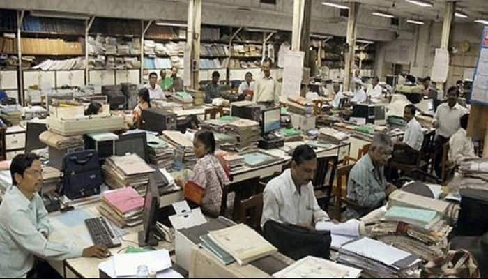 7th Pay Commission: Govt may pay Rs 34,600 crore as arrears in August month salary