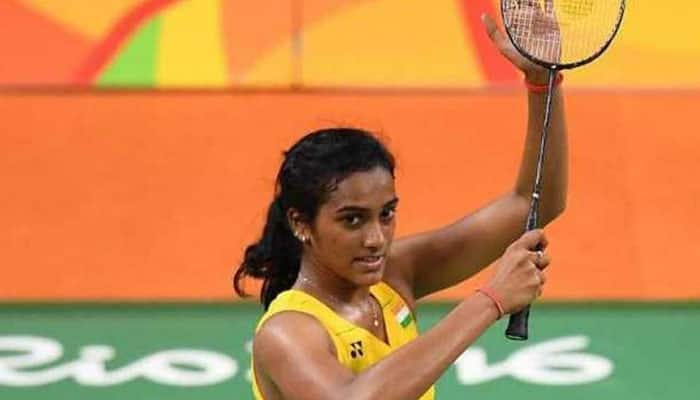 PV Sindhu storms into Rio Olympics final: From PM Modi to Sonia Gandhi know who all congratulated the ace shuttler