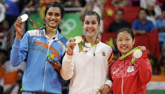 PM Modi hails PV Sindhu&#039;s Rio Olympics feat as historic