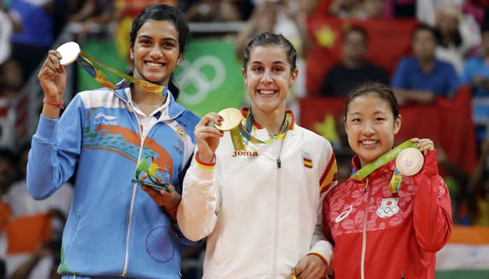 WATCH: The HISTORIC moment – When PV Sindhu received her Silver medal after women&#039;s singles final