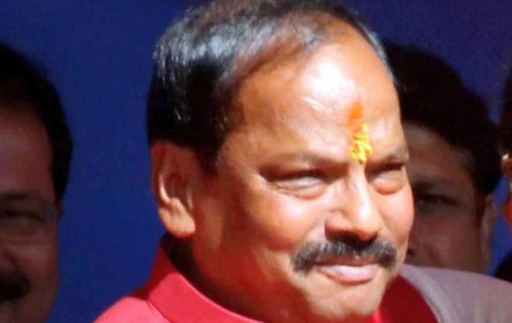 Those who consider India their country, should treat cow as mother: Jharkhand CM