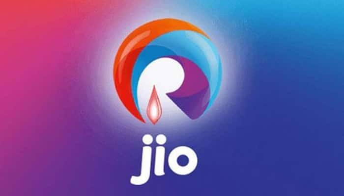 Switch to high speed 4G Jio, stop using Vodafone, Airtel: Reliance to employees