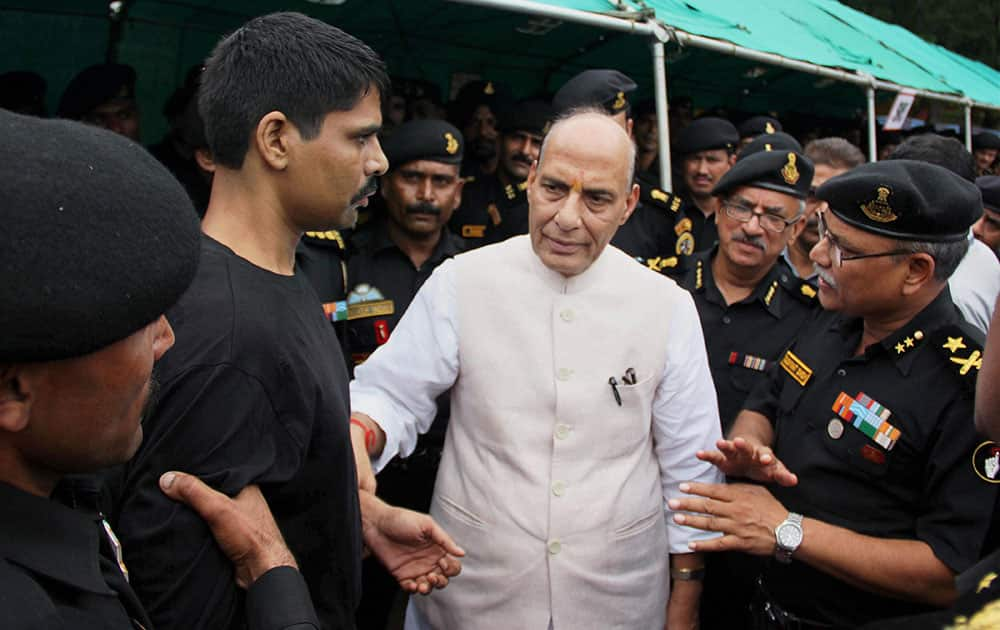 Rajnath Singh meeting NSG jawans