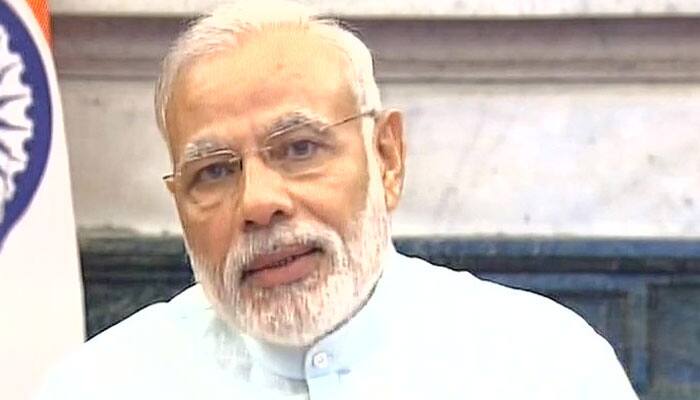 President, PM Modi greet nation on Janmashtami