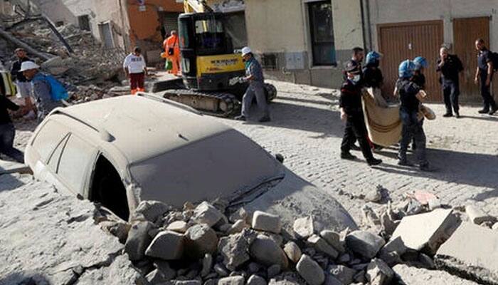 Italy earthquake death toll rises to 247 as rescuers desperately search for survivors