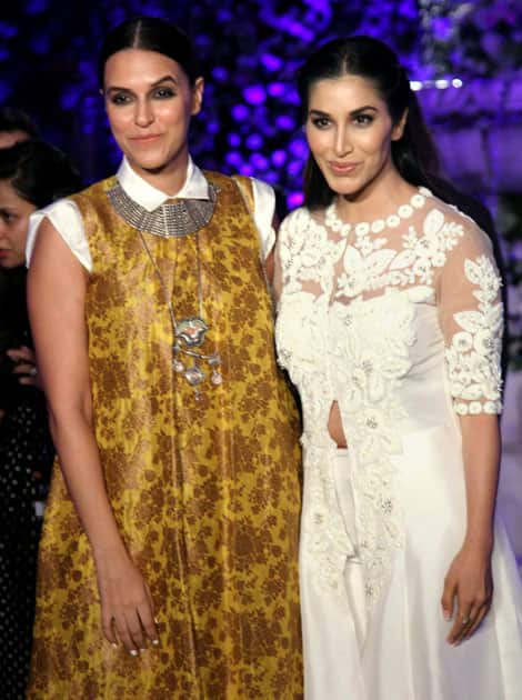 Bollywood actor Neha Dhupia and Sophia Choudry