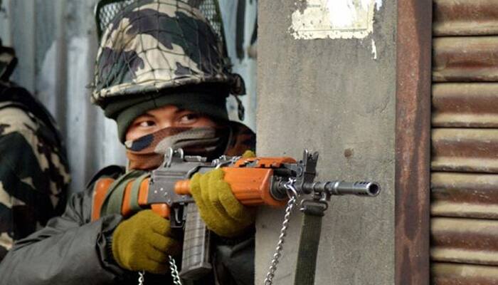 Terrorists gun down policeman in Kashmir&#039;s Pulwama district