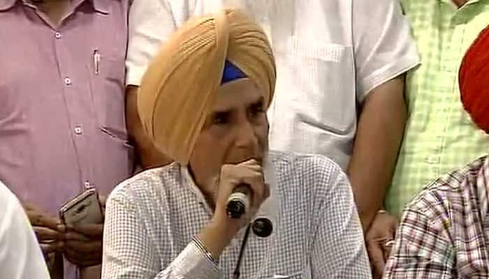 Day after being sacked as AAP&#039;s Punjab convener, Sucha Singh Chhotepur calls for CBI probe