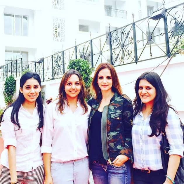 My super girls..- Sussanne Khan