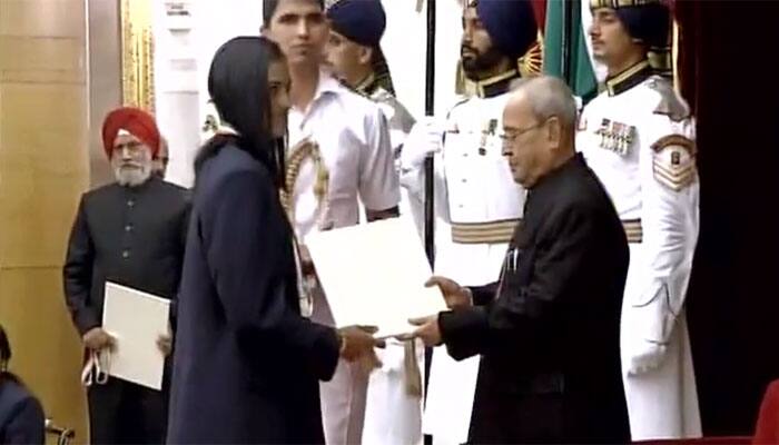 PV Sindhu, Sakshi Malik, Dipa Karmakar, Jitu Rai receive Khel Ratna award