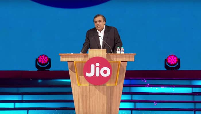 Reliance Jio announces free voice calls, cheaper data tariffs