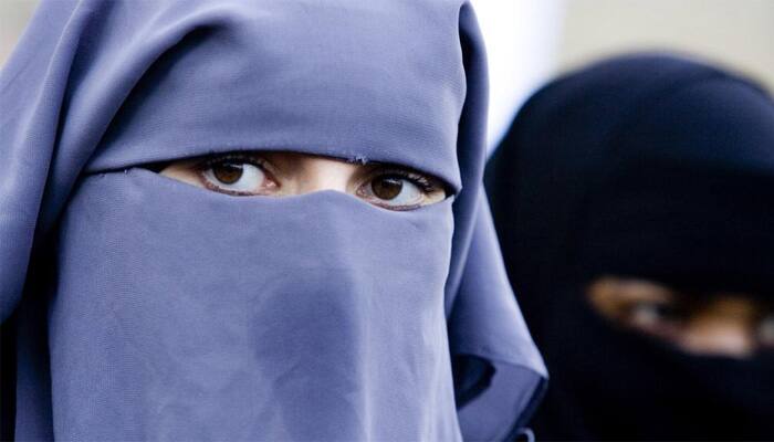 Overwhelming majority of Britons favour banning burqa: Poll