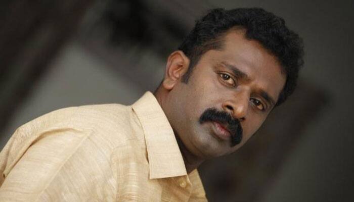 Malayalam actor Sreejith Ravi exposes himself before school girls, gets arrested