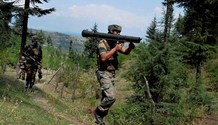Pakistan Army violates ceasefire in Akhnoor sector, Indian troops fight back