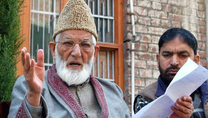 Separatists reject Mehbooba&#039;s talks offer, declines to meet all-party delegation