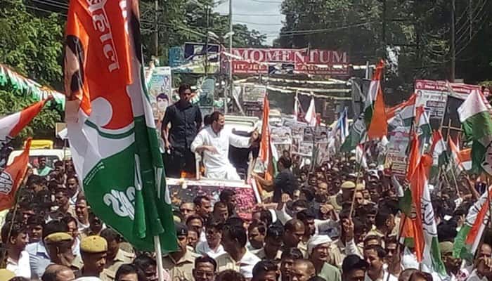 Rahul Gandhi holds road show in Gorakhpur, blames PM for not waiving loans of poor farmers