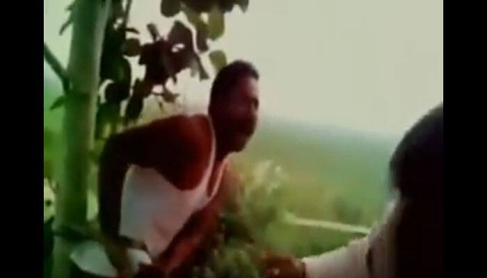 Shocking! Illegal alcohol trader gets THIS punishment in Bihar – Watch Video