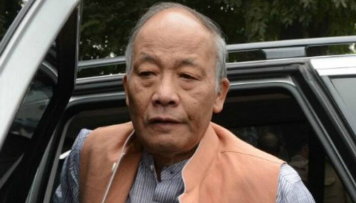 Students&#039; bid to storm Manipur CM&#039;s bungalow foiled, many injured 