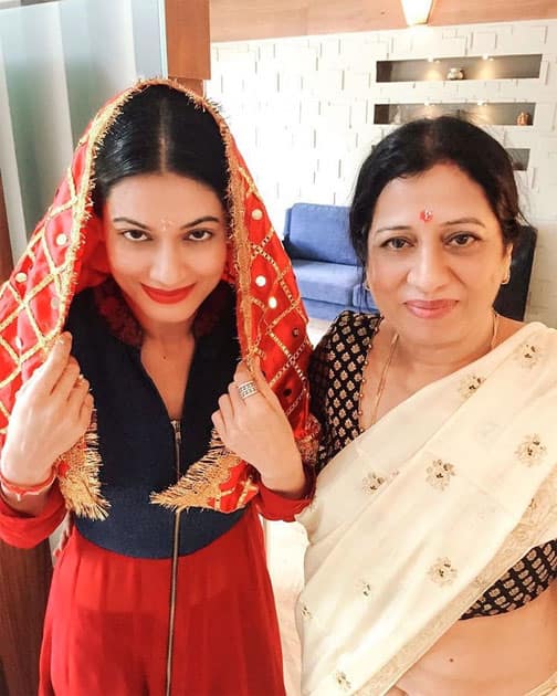 Like Mother, Like Daughter.- PAYAL ROHATGI