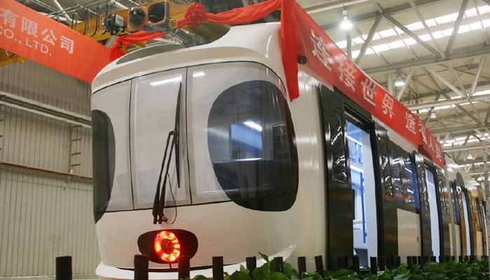 China rolls out its first sky train?