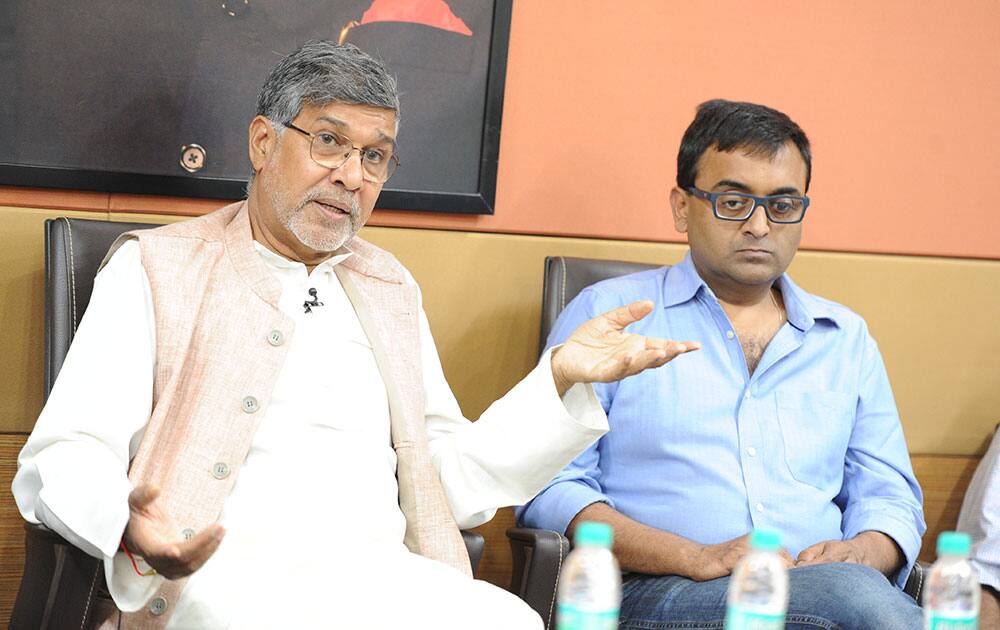 Nobel laureate Kailash Satyarthi visits Zee Media office  