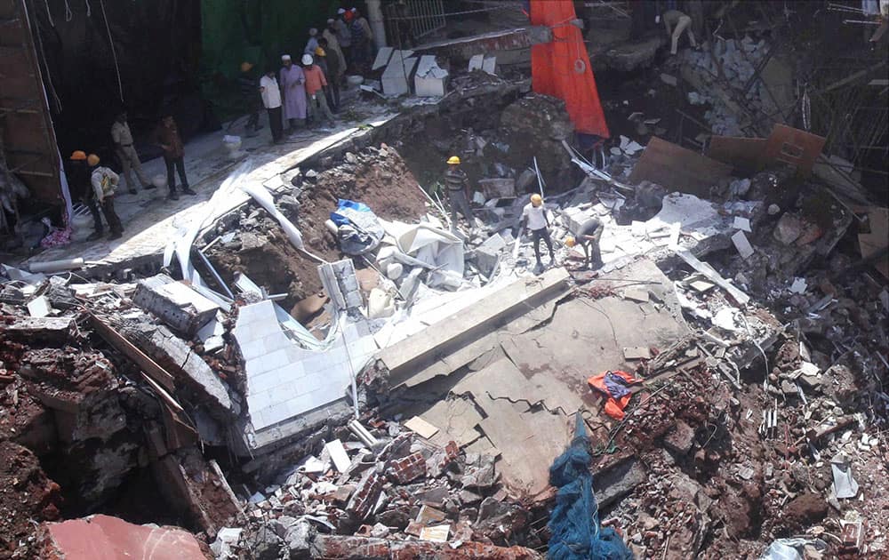 A wall collapsed during the renovation work in Bhendi Bazaar in Mumbai