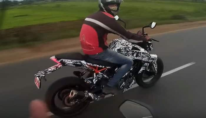 2017 KTM 390 Duke Spotted Testing In India