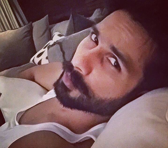 Hello all- shahid kapoor Hello all- shahid kapoor