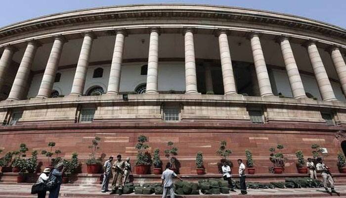  Centre mulling to &#039;advance&#039; Winter session for early GST roll out