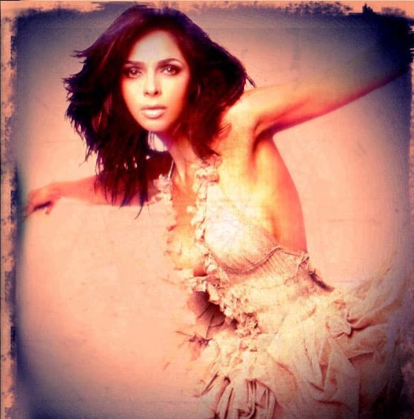 mallika sherawat :- Cheers to the freakin' weekend