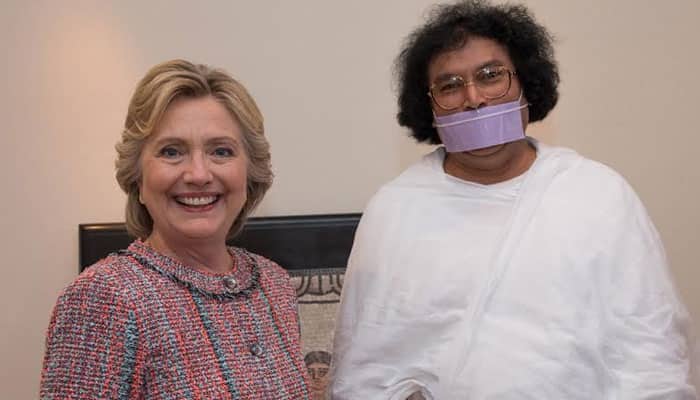 Acharya Lokesh meets Hillary Clinton, says US, India should jointly fight against terrorism