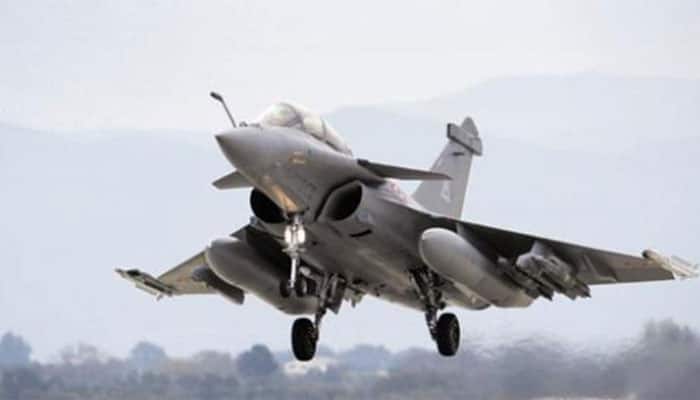 Finally, India, France sign deal for 36 Rafale fighter jets