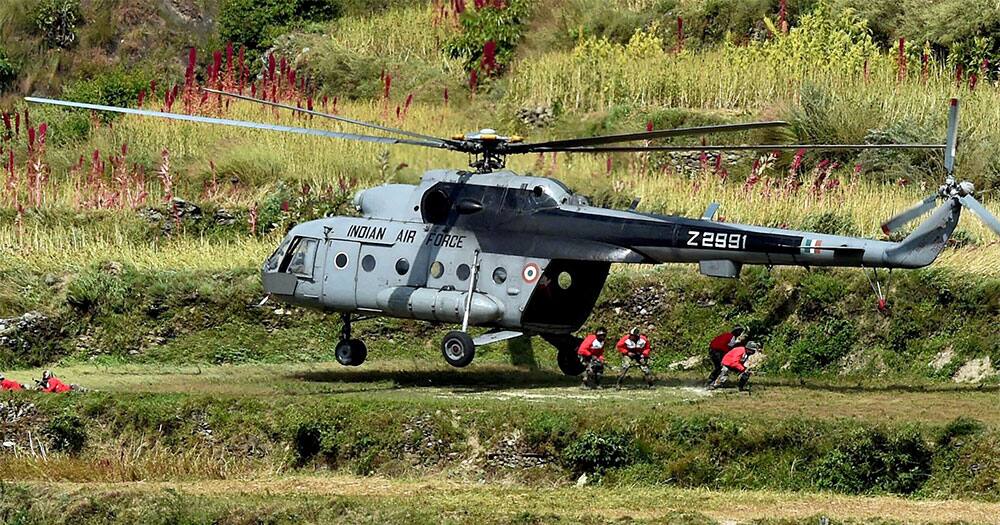 Indo-US soldiers doing drills during the joint military training exercise Yudh Abhyas-2016