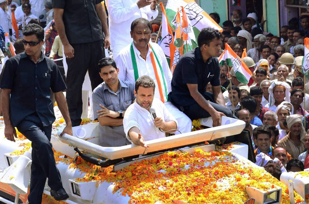 Rahul Gandhi's roadshow in Mathura