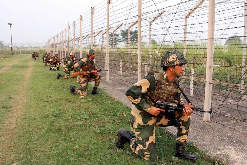 BSF personnel keep tight vigil at the India