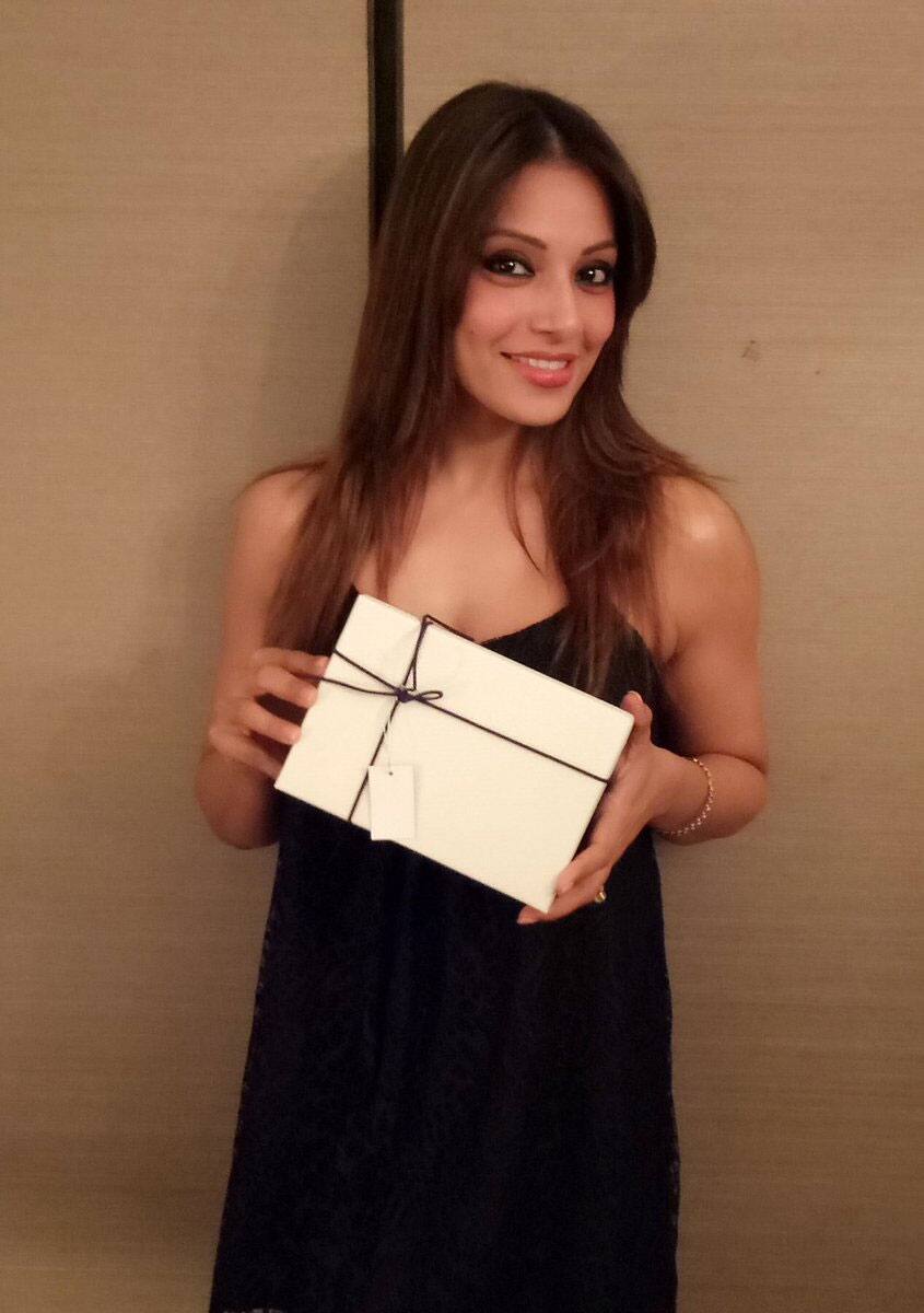 Twitter@bipsluvurself