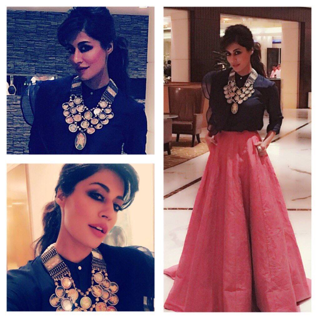 Last night #ravishingweddingshow in @Amoh_byjade n alwyss stunning @amrapalijewels styled by @SanjanaBatra muh @o_mehak - Twitter@IChitrangda