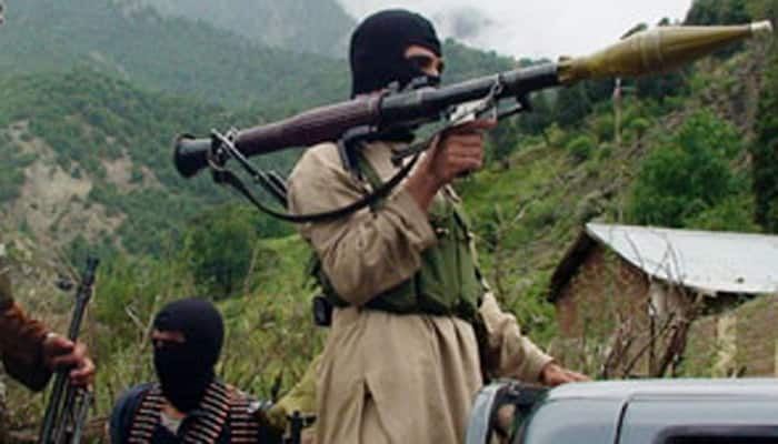 IB issues alert, says terrorists from Pakistan may use paragliders to infiltrate into India, may go for &#039;fidayeen&#039; attacks