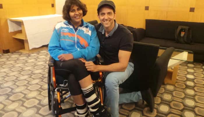 Paralympian Deepa Malik&#039;s 10 YEAR wait over; finally met Hrithik Roshan—Pics inside