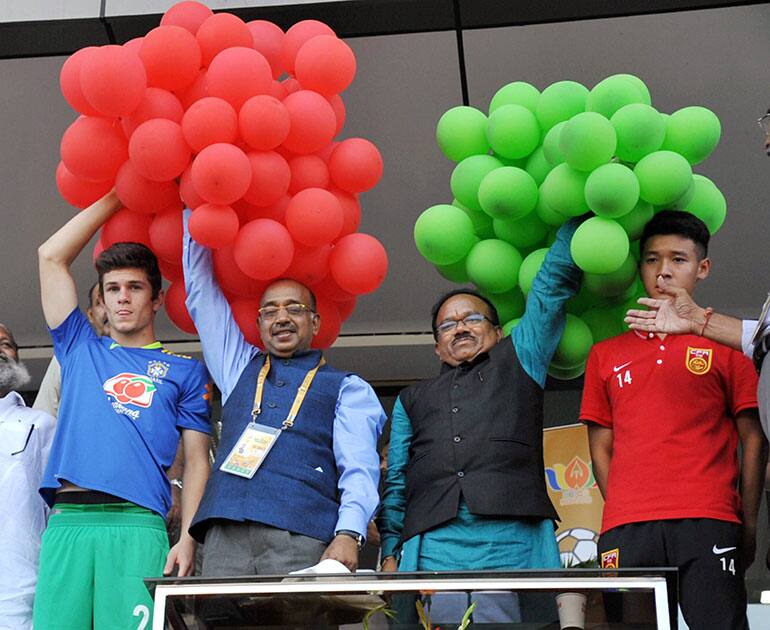 Sports Minister Vijay Goel and Goa CM Lakshmikant Parsekar at the inauguration of the first edition of the BRICS U-17 football tournament in Panaji