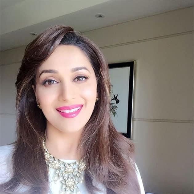 Use your smile to change the world - Instagram@madhuridixitnene