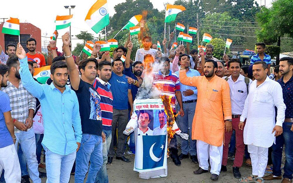 Protest against Rahul Gandhi and Arvind Kejriwa