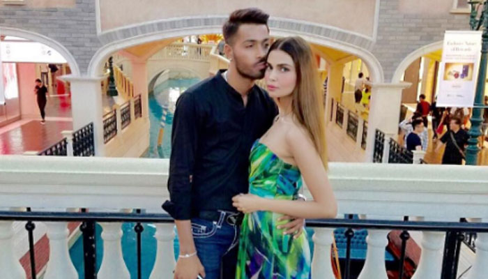 536344 hardik pandya lisa sharma Hardik Pandya spotted in Hong Kong holidaying with girlfriend Lisa Sharma – PICS & VIDS!